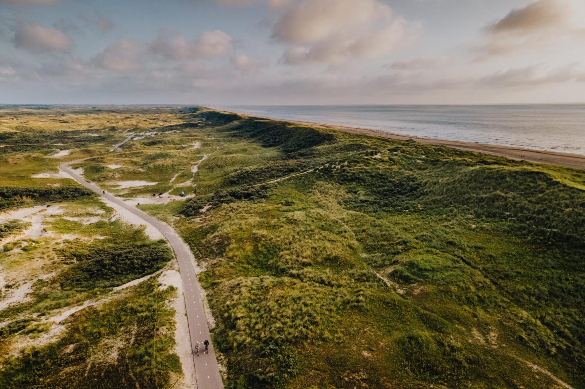 Studio Evership Just Minutes From The Beach And Center Zandvoort Bagian luar foto